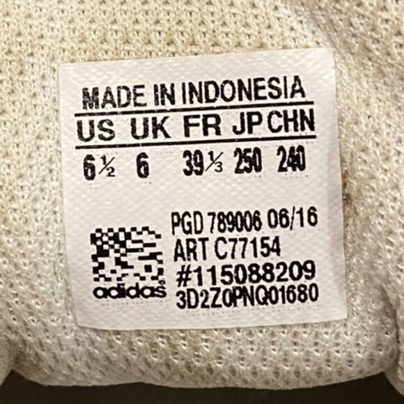 adidas Superstar Sneakers - W Size 6.5.  White with Black Stripe - EUC! - Picture 6 of 9